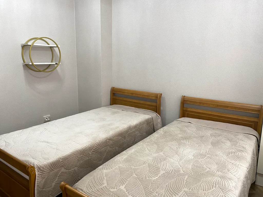 Комфортная, чистая, просторная квартира в 7 минутах до моря