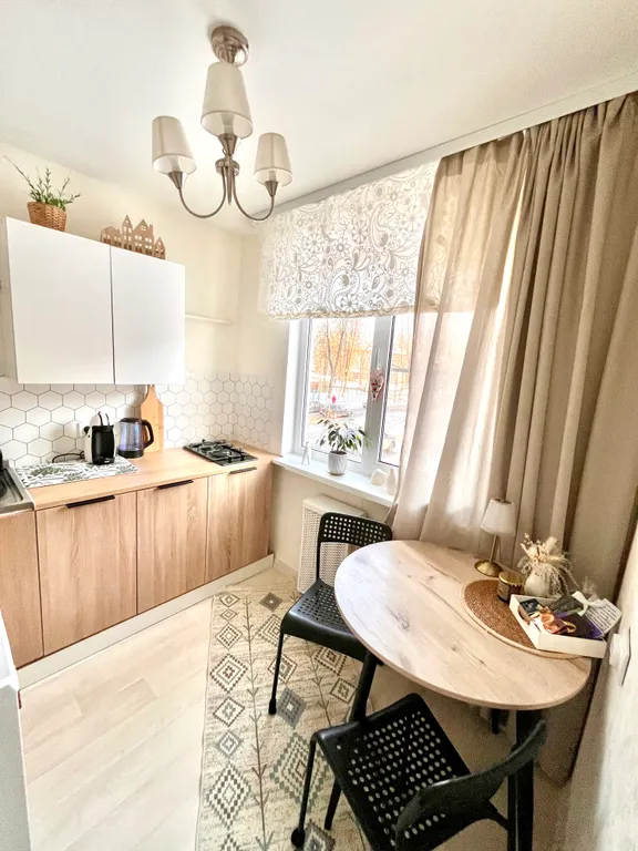 Двухкомнатные апартаменты с балконом Sinyaya ptichka