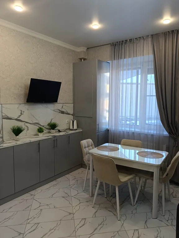 Уютная квартира в центре города, в 2 минутах до курортного парка