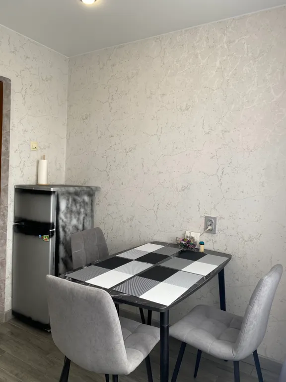 Уютная квартира на Завеличье с торговыми центрами