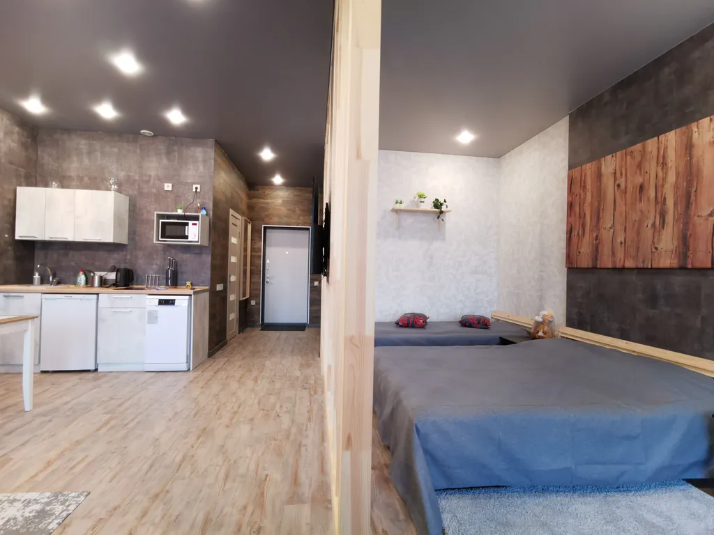 Квартира в люкс доме с парковкой в 10 минутах пешком от площади Ленина