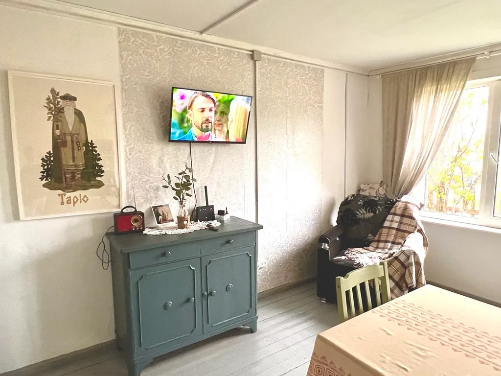 Дом с баней у леса