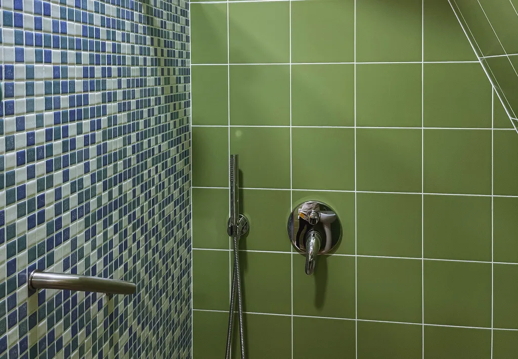 Коттедж A-Frame вид на озеро и лес