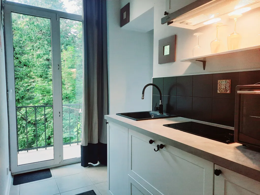 Квартира Квартира с балконом, рядом с метро и бесплатной парковкой. — Москва