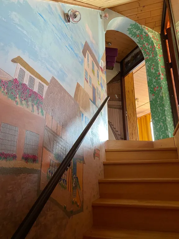 Дом-замок на море