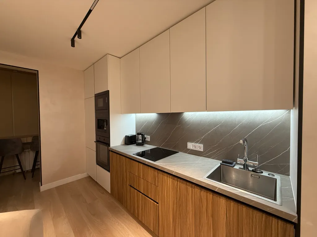 Квартира Дизайнерская квартира с Алисой в ЖК Фрукты — Сириус