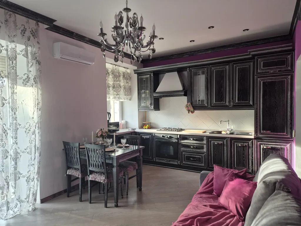 Уютная квартира в центре города с видом на море — аренда посуточно в Новороссийск