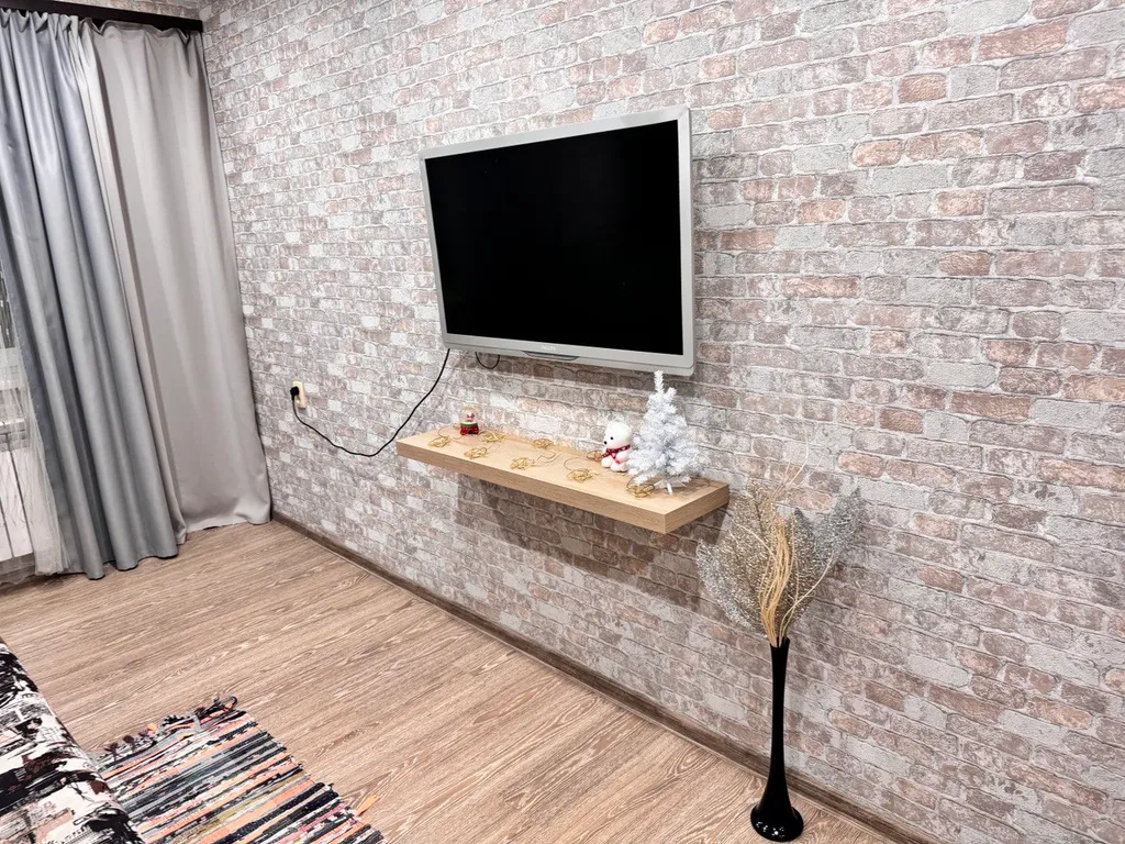 Двухкомнатная квартира в тихом центре