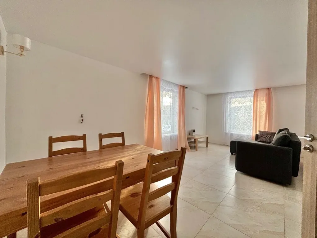 Дом у реки Угра, Лес, Поле, Рядом Николо-Ленивец