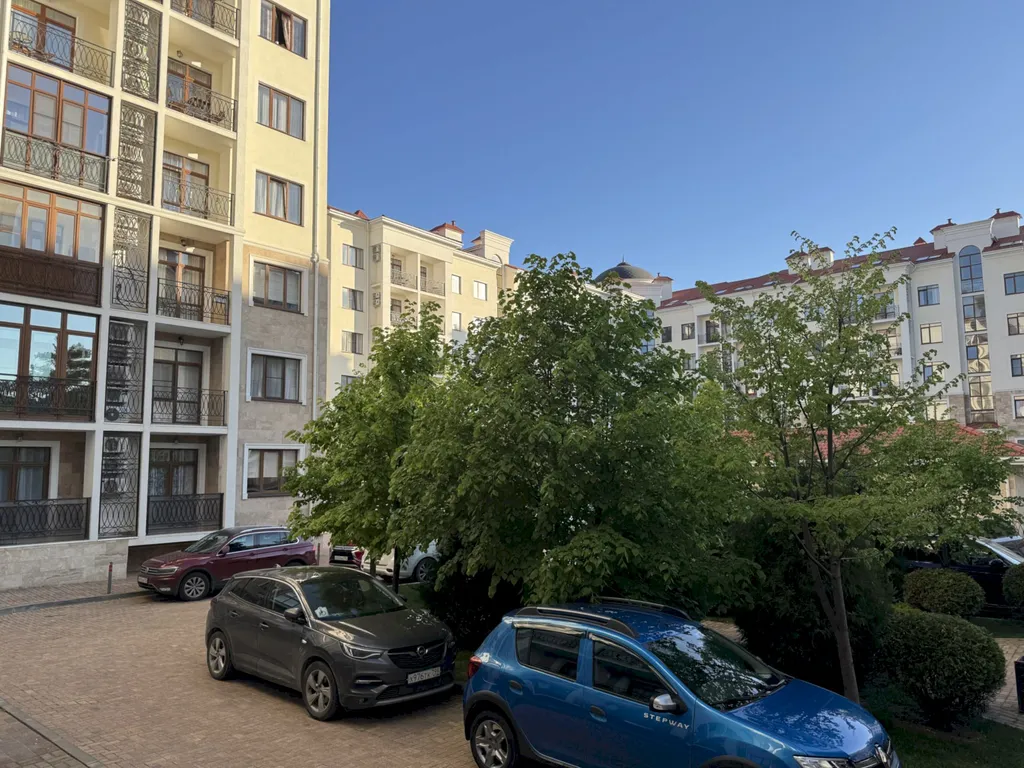 Квартира 1-к квартира с балконом у моря - бассейн на территории — Геленджик