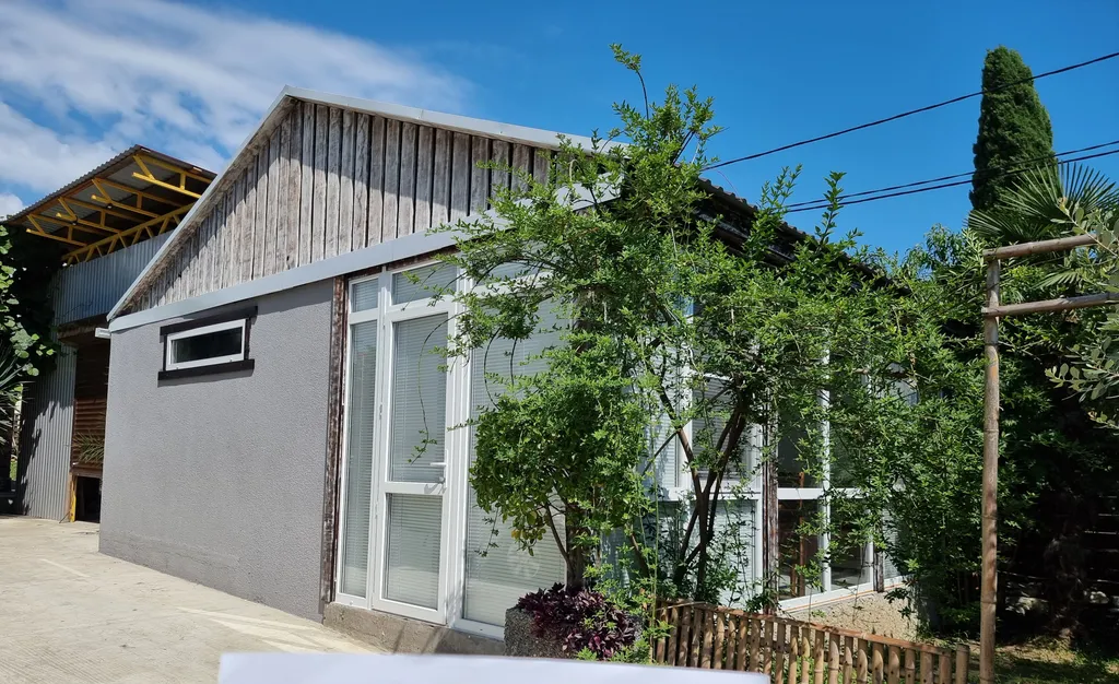 Дом в эко-стиле у моря