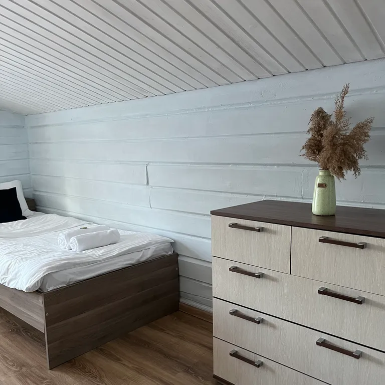 Isotalo - большой дом у озера в карелии, для большой компании