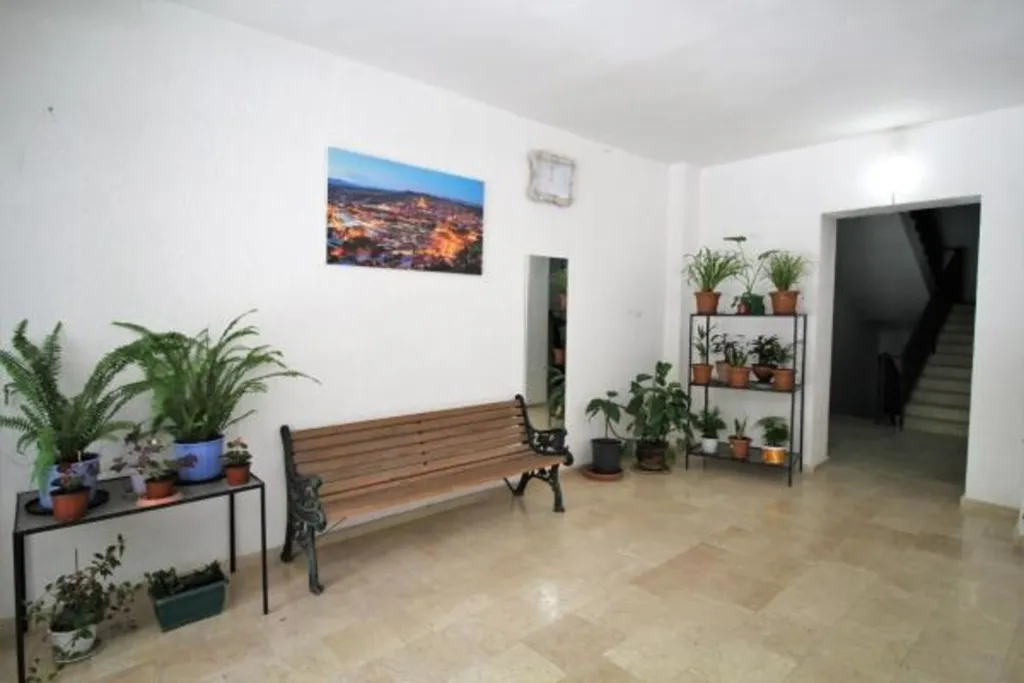 4-комнатная Квартира