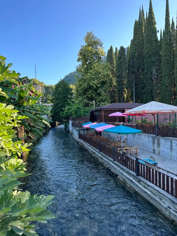 Коттедж 25 кв/м с кухонным модулем