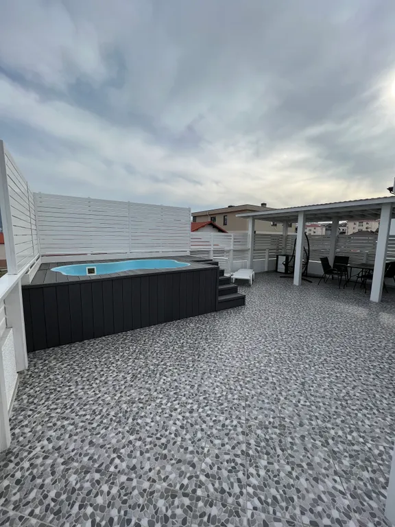 6-комнатный Дом