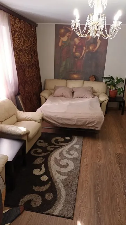 Уютный дом с садом