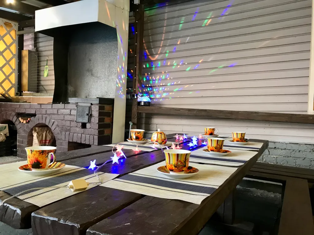 Уютный дом для замечательного праздника в кругу дорогих сердцу людей