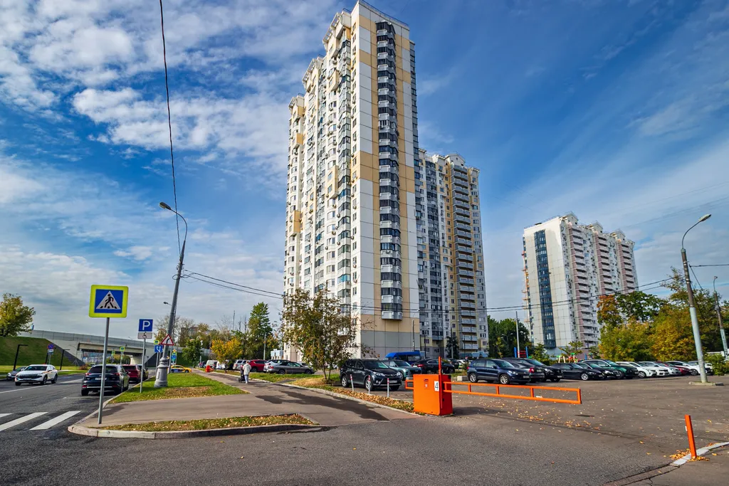 Квартира Двухкомнатная квартира у метро Пионерская — Москва