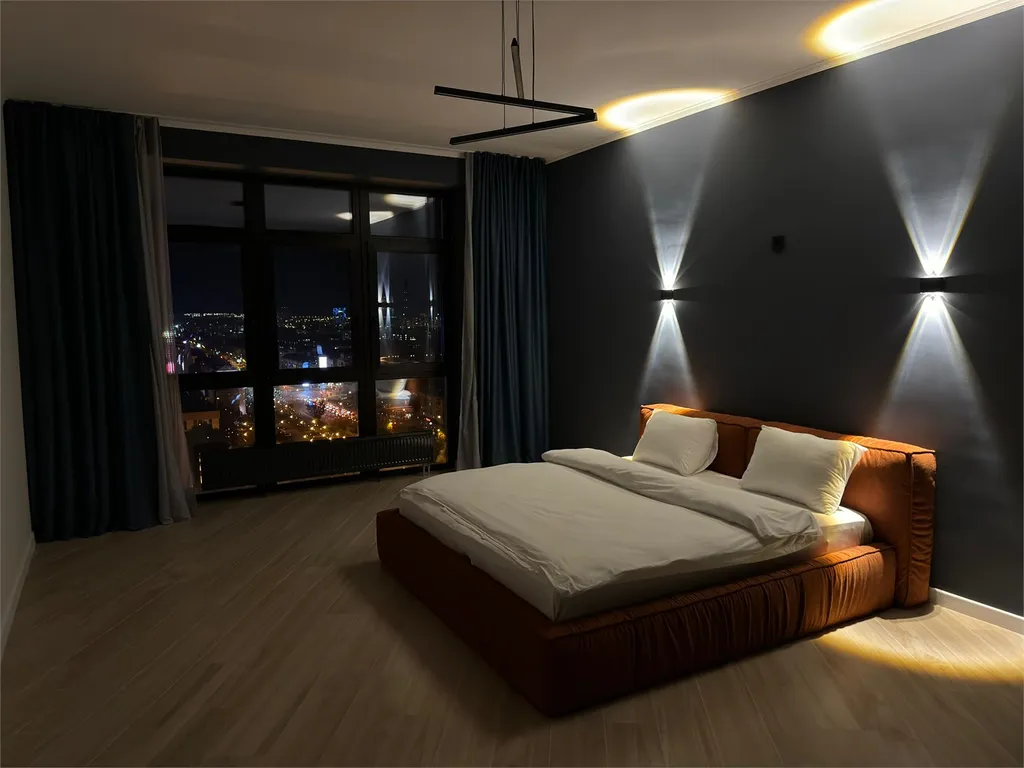 Уникальная квартира с панорамным видом и проектором