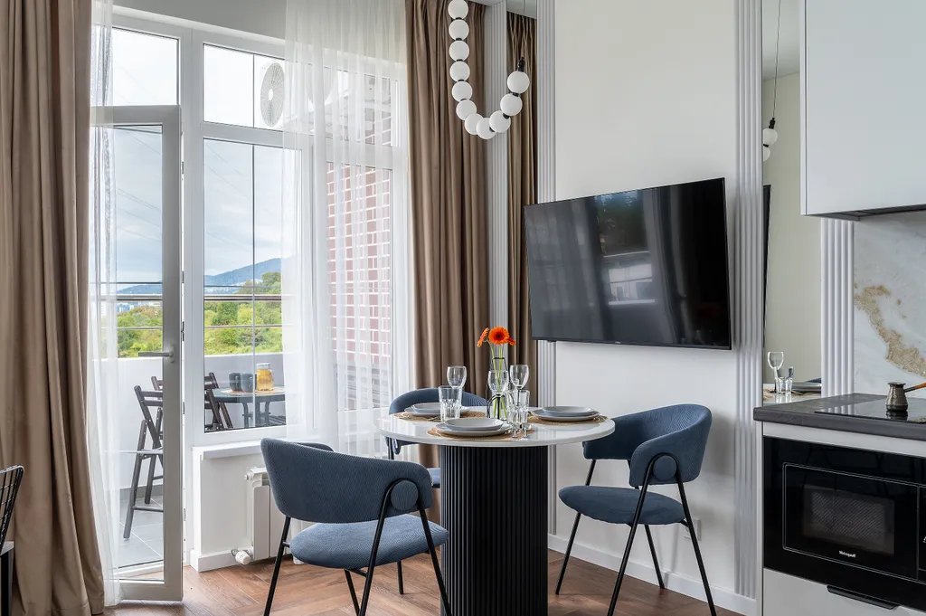 Квартира Современная квартира с дизайнерским ремонтом — Адлер