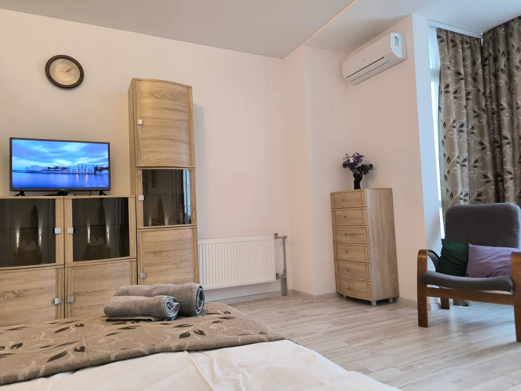 Квартира Просторная квартира в 10 минутах ходьбы от пляжа "Адмиральская Лагуна" — Севастополь