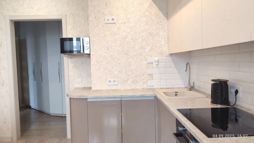 Светлая и уютная двухкомнатная квартира в центре