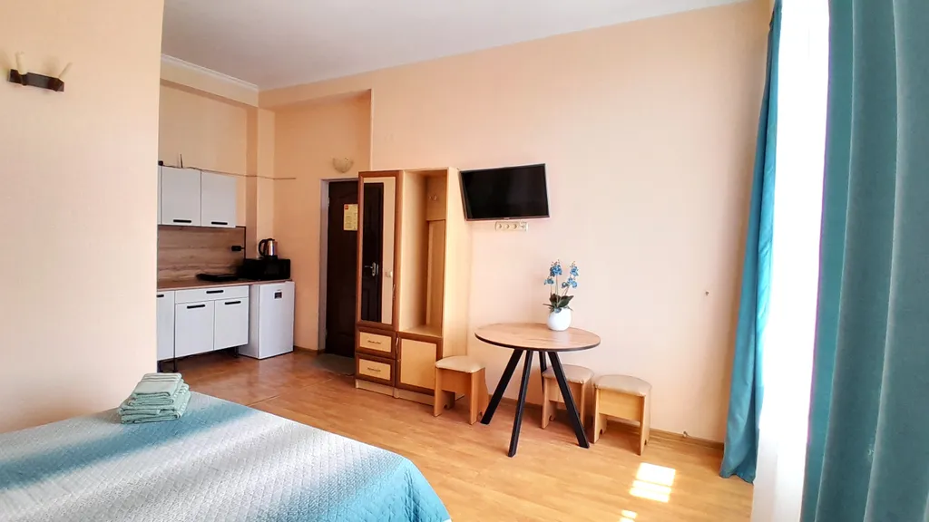 Квартира Квартира Уютная студия Элегия с видом на море — Севастополь