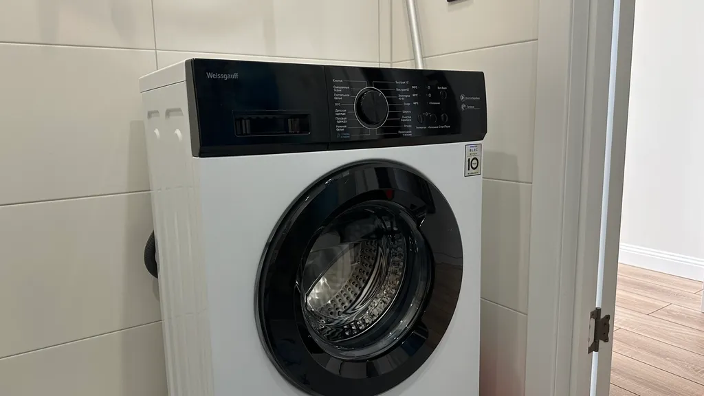 Квартира Квартира Студия с панорамным видом на реку Кубань и на Кавказский хребет — Краснодар