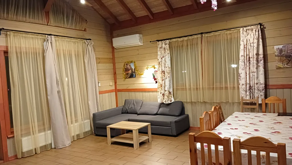 4-комнатный Дом