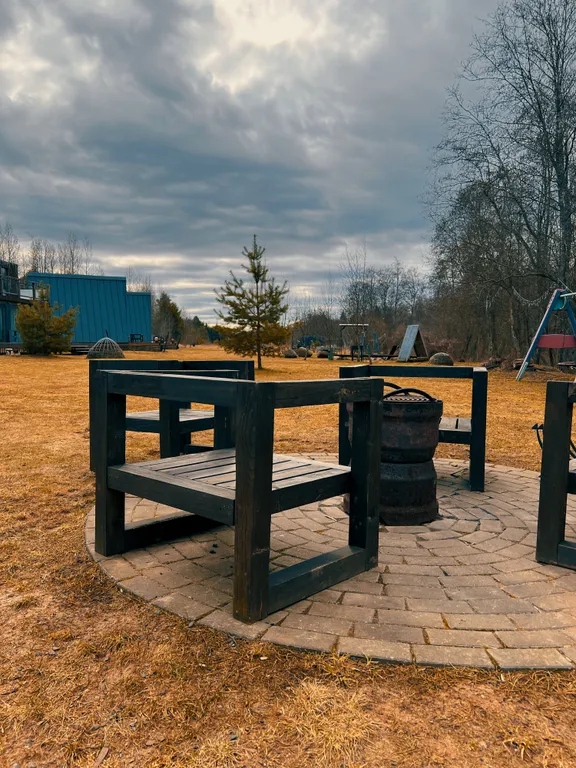 Коттедж Семейный коттедж на берегу реки Лава — Ручьи