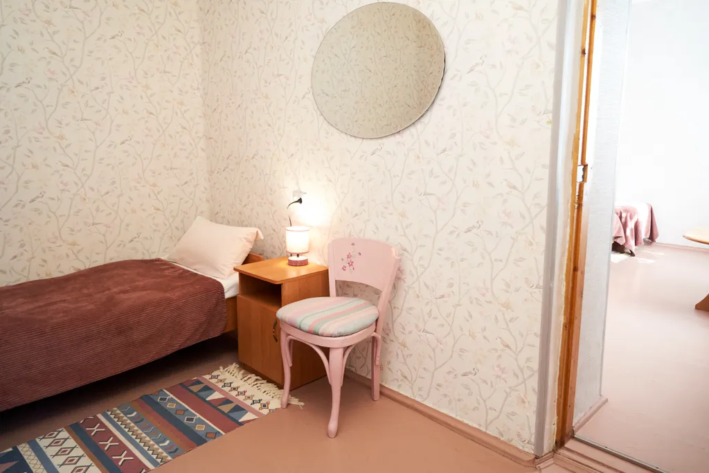 Уютный домик с двориком рядом с морем