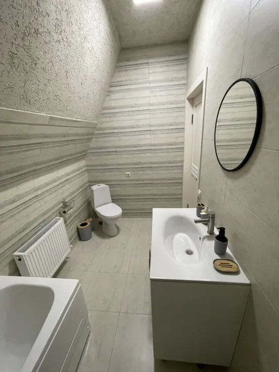 Уютный гостевой дом с бассейном, недалеко от термальных источников