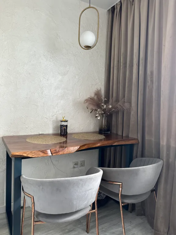 Уютная 2-я квартира в центре Красного камня