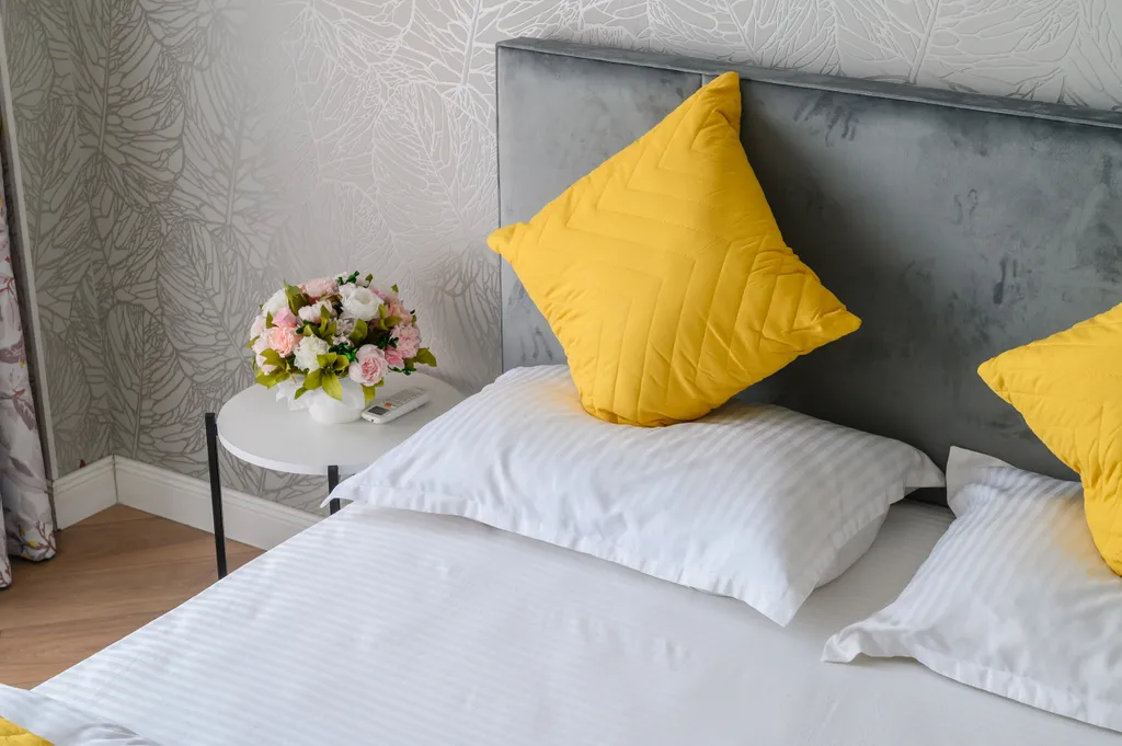 Трехкомнатная квартира с видом на горы в центре города