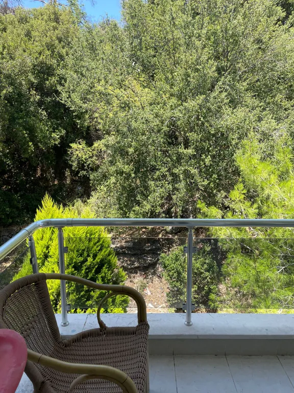 Апартамент с бассейном во дворе в райском уголке Ичмелера