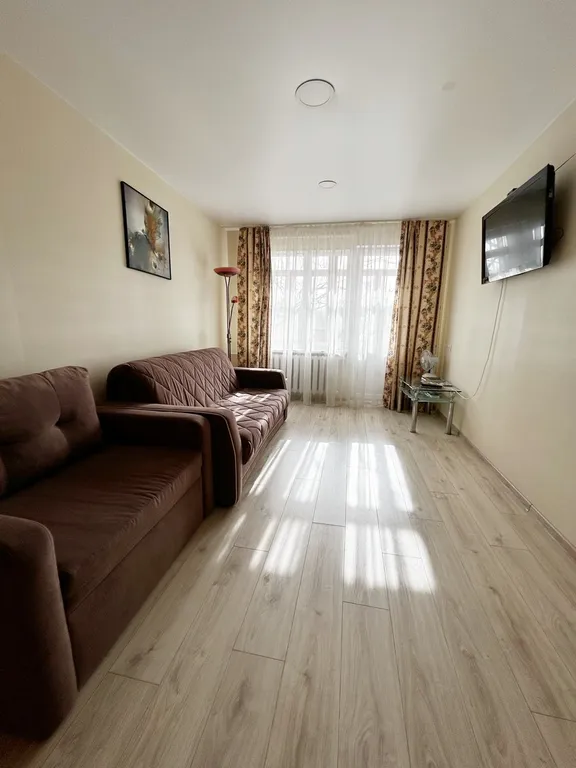 Солнечная квартира у Верхнего озера