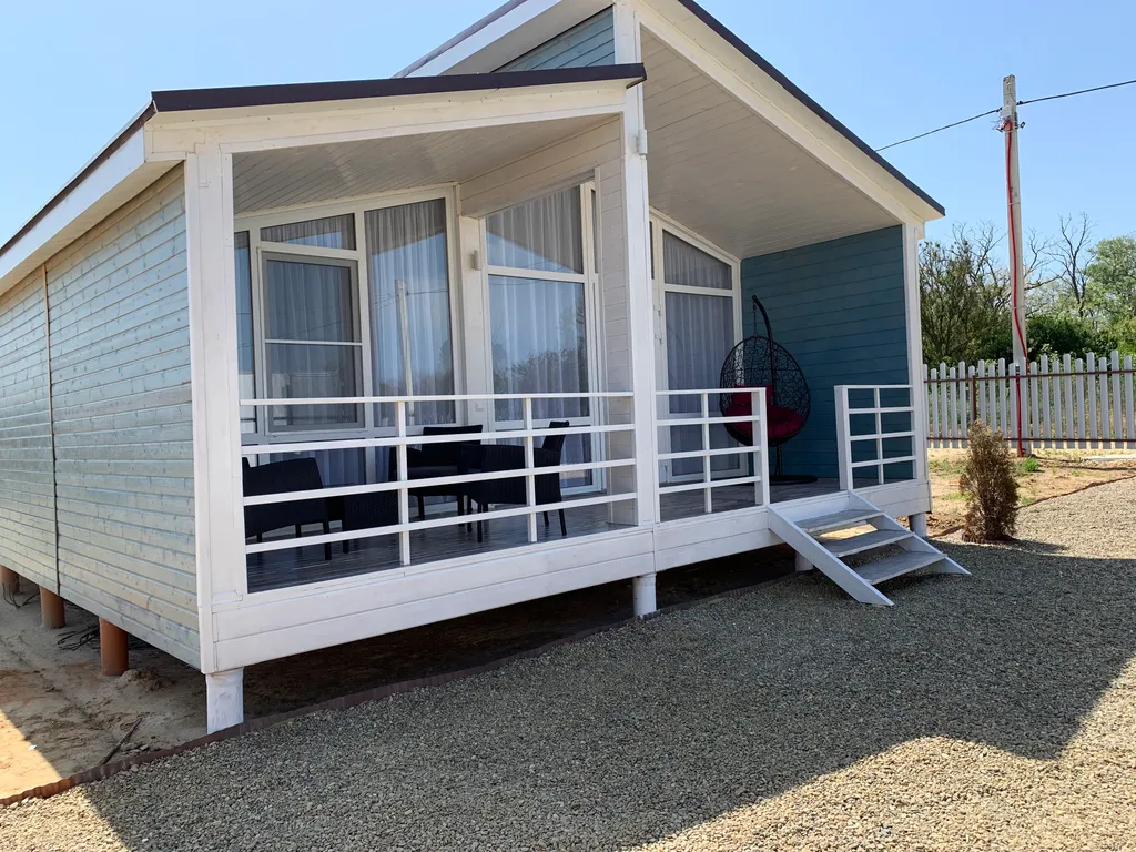 Коттедж Коттедж Rancho на берегу Азовского моря — Кучугуры