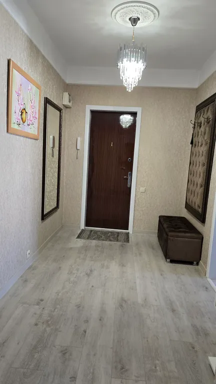 Квартира Просторная квартира со свежим ремонтом удобная локация — Махачкала