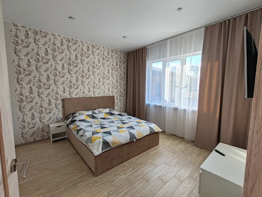 3-комнатные апартаменты в гостевом комплексе Лето