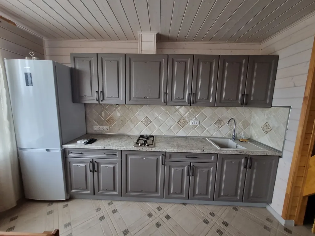 Коттедж Двухэтажный коттедж на первой линии Азовского моря — Кучугуры