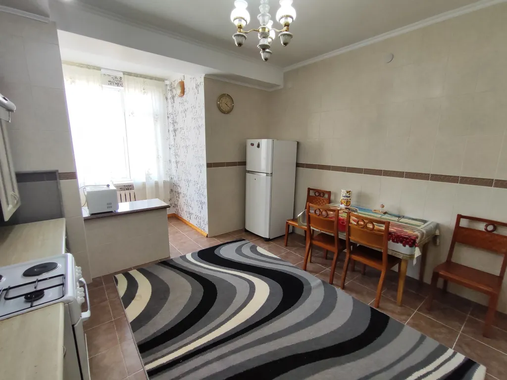 Просторные двухкомнатные апартаменты в центре филармония