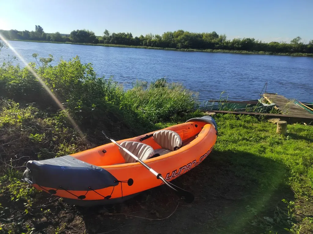 Уютный комплекс отдыха на берегу реки