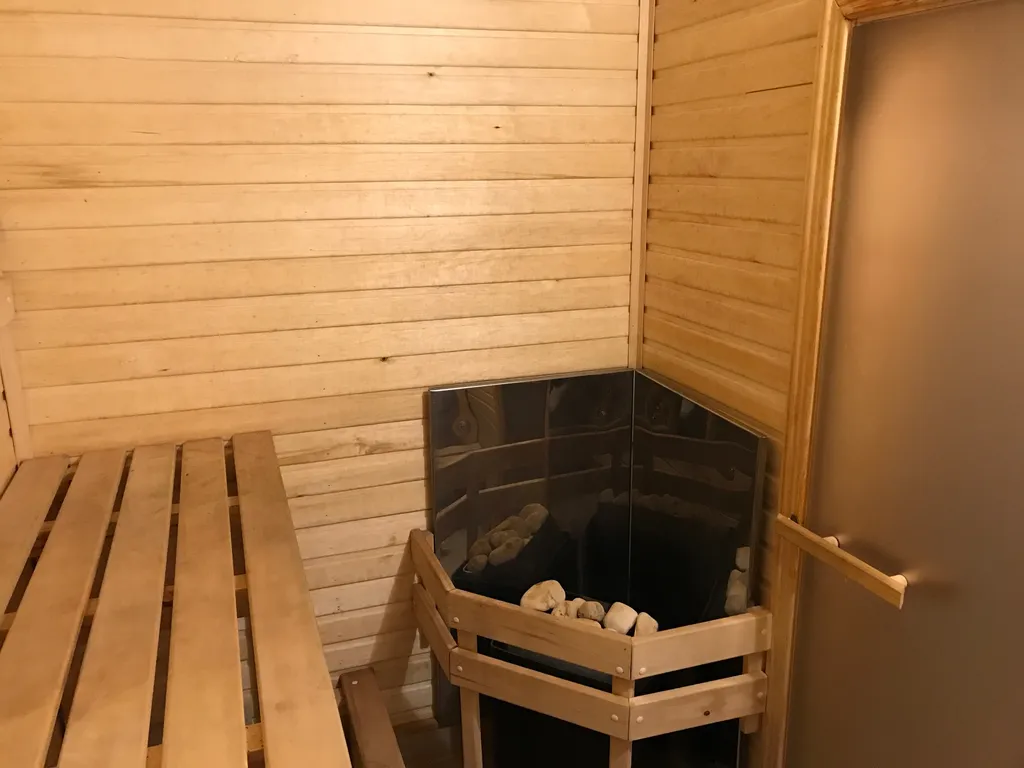 Трехкомнатный коттедж с сауной