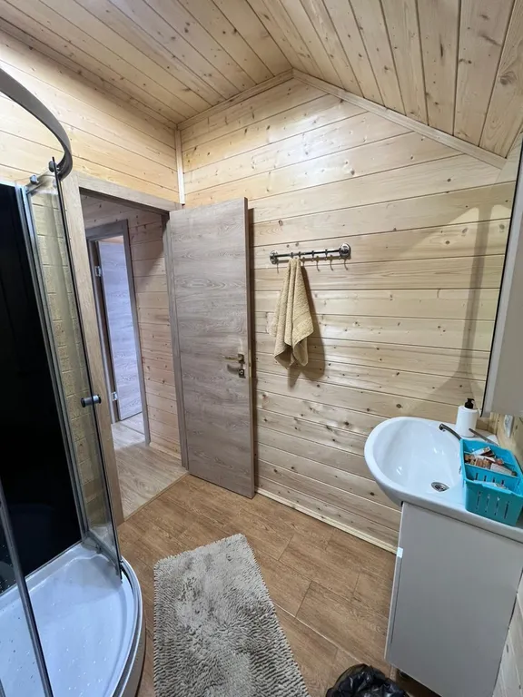 Дом на Горьковском море напротив спортивной базы Море спорта