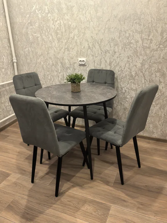 2-комнатная на Фрунзе в центре суперлокация