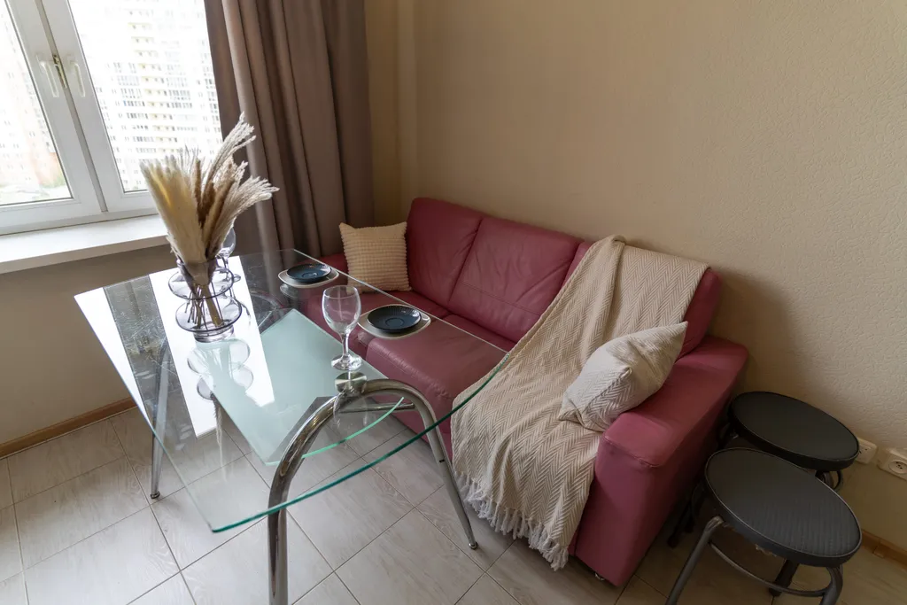 Дизайнерская двушка с биокамином