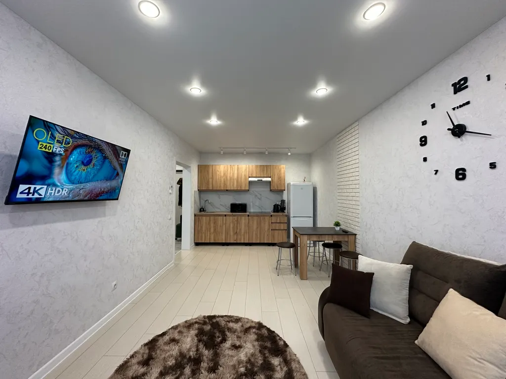 Уютная евро-двушка ЛайкХоум на Автомобилистов 13