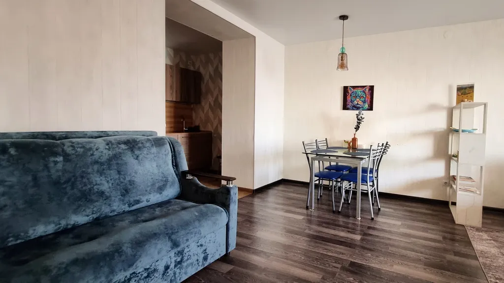 Рыжий Кот на Горке (2-х комнатная квартира в центре)