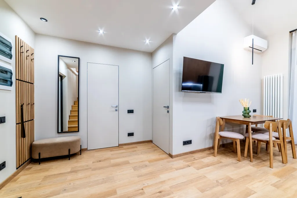 3-комнатная квартира в 5 минутах от моря