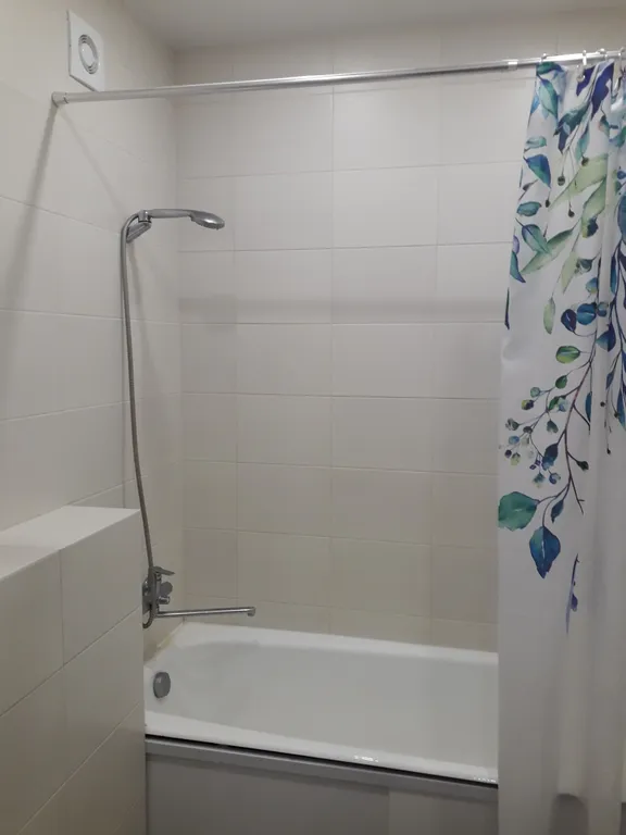 Квартира Уютная квартира с детской кроваткой — Зеленоградск